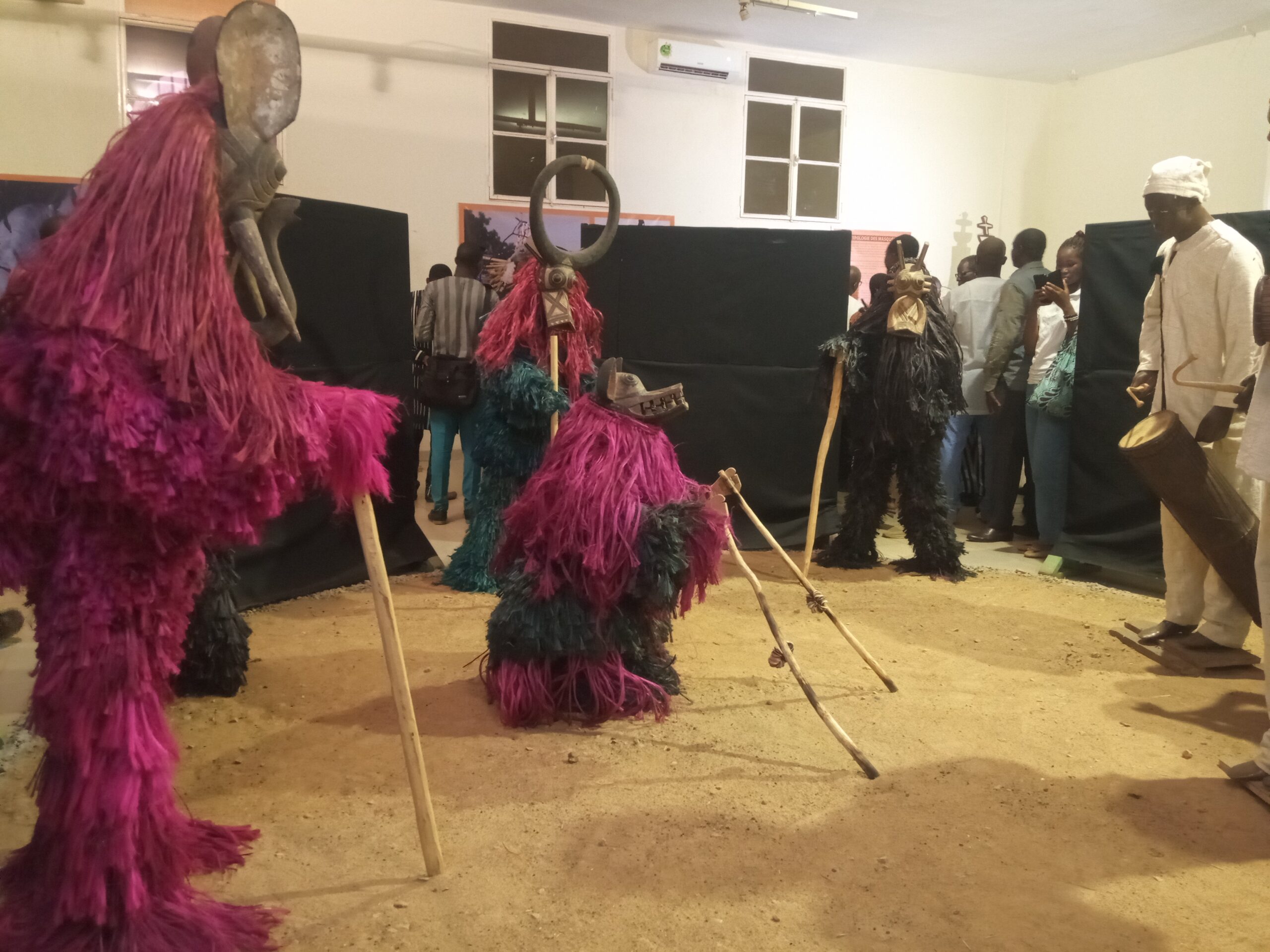 Musée National : une exposition permanente pour mettre en lumière les masques